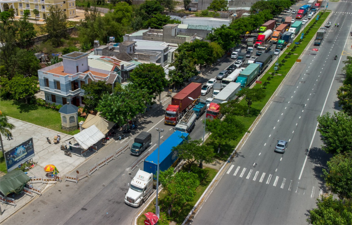 Quy định xe chở hàng từ vùng dịch vào Đà Nẵng khó thực hiện (09/07/2021)